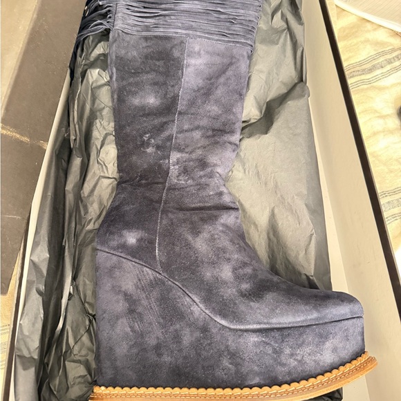 Paloma Barcelo Navy Wedge Boots with Fringe - Picture 2 of 11